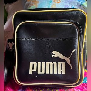 Vintage Puma leather bag